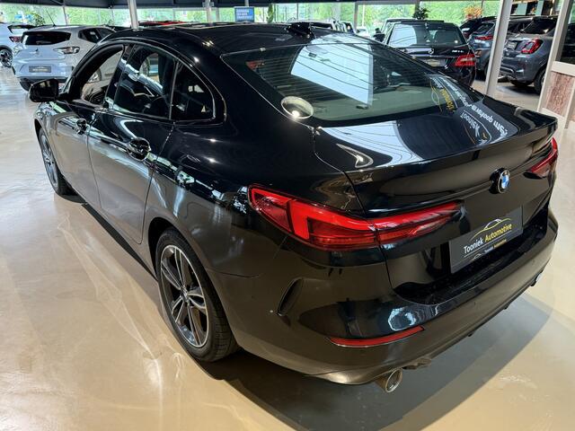BMW 2-SERIE Gran Coupé 218i Executive Edition Automaat | Navigatie | Cruise/climate control |