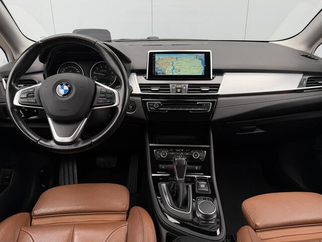 BMW 2-SERIE Active Tourer 220i High Executive Automaat Navigatie/LED.