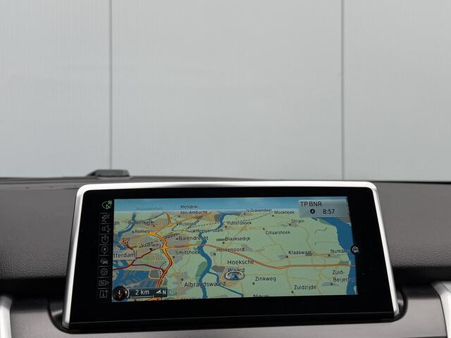 BMW 2-SERIE Active Tourer 220i High Executive Automaat Navigatie/LED.