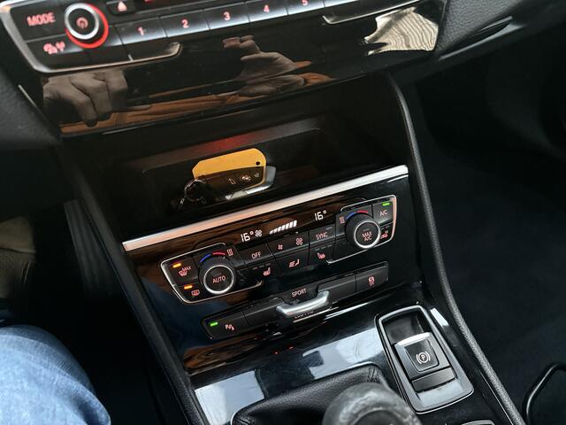 BMW 2-SERIE Active Tourer 216d Executive / NAVI / AIRCO ECC / CRUISE / INCL BTW