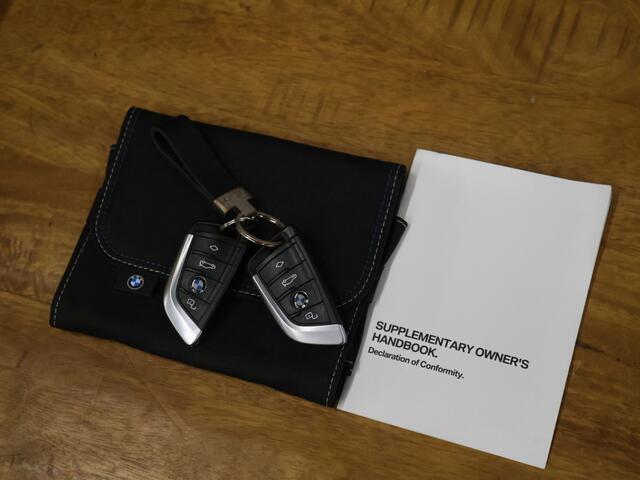 BMW 2-SERIE Gran Coupé 218i Business Edition [APPLE CARPLAY, ANDROID, ADAPTIVE LED, DRIVING ASSISTANT, HIFI, CRUISE CONTROL, CLIMATE CONTROL, DIGITAL DASH, KEYLESS START, RIJSTROOKASSISTENT, VERKEERSBORDHERKENNING, PDC V+A, DAB, BLUETOO