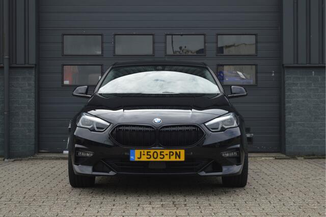 BMW 2-SERIE Gran Coupé 218i Executive Edition | ORG. NL | H&K | CARPLAY |