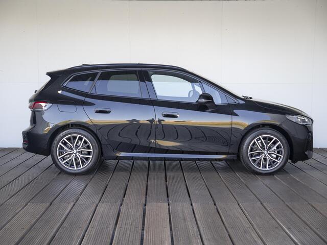 BMW 2-SERIE Active Tourer 225e xDrive High Executive | M Sportpakket | Comfort Pack | Innovation Pack | Panoramadak