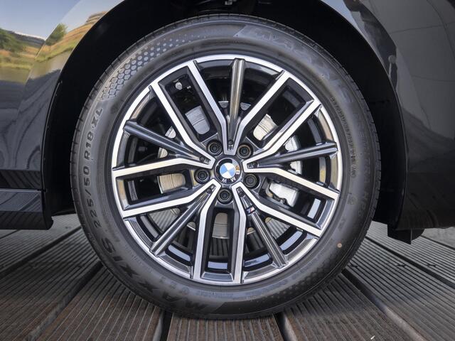BMW 2-SERIE Active Tourer 225e xDrive High Executive | M Sportpakket | Comfort Pack | Innovation Pack | Panoramadak