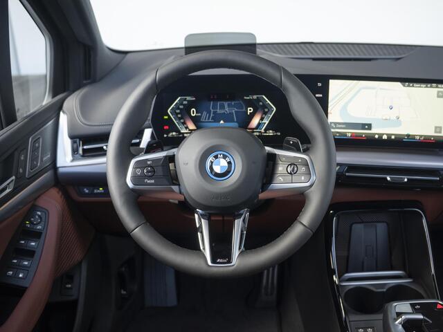 BMW 2-SERIE Active Tourer 225e xDrive High Executive | M Sportpakket | Comfort Pack | Innovation Pack | Panoramadak