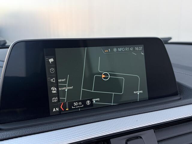 BMW 2-SERIE Cabrio 230i High Executive 252 Pk Automaat M-sport / Navi / DAB / PDC / Windscherm