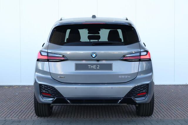 BMW 2-SERIE Active Tourer 225e xDrive M Sportpakket | Travel Pack | Comfort Pack | Premium Pack | Harman Kardon