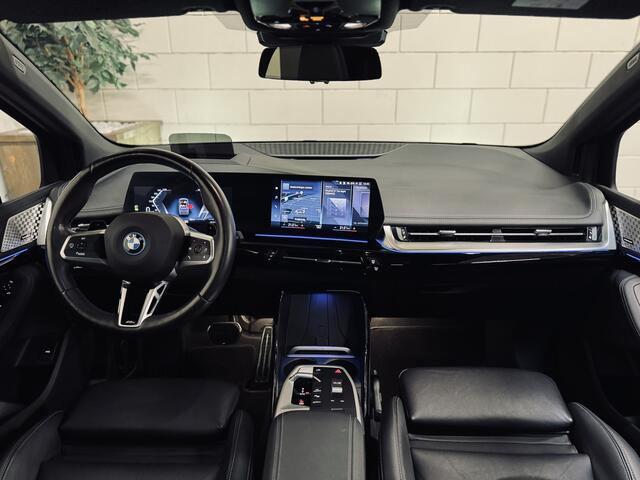 BMW 2-SERIE Active Tourer 225e xDrive M-Sport | 19" | Panorama | Trekhaak | HK