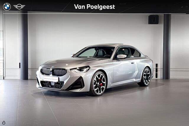 BMW 2-SERIE Coupé 220i | M Sport Pro | Glazen schuif-/kanteldak | Harman Kardon | Stoelverwarming | Comfort Access |
