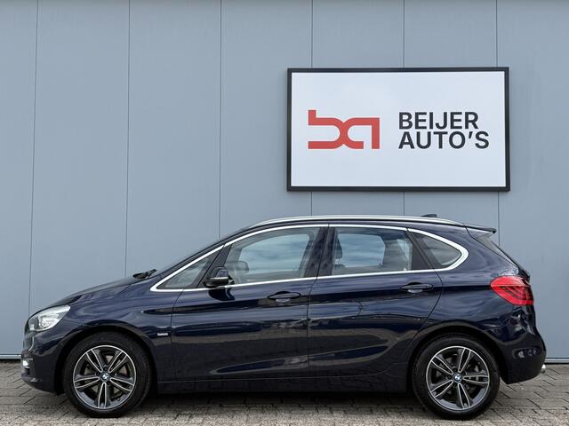 BMW 2-SERIE Active Tourer 220i High Executive Automaat Navigatie/Trekhaak.