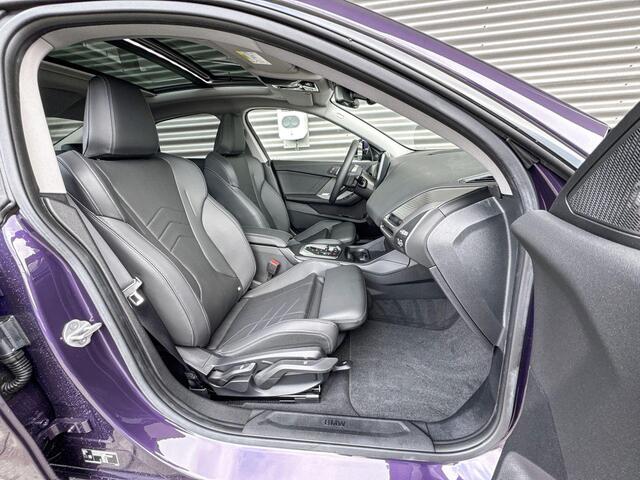 BMW 2-SERIE Gran Coupé 220 M Sport | Panoramadak | Harman Kardon