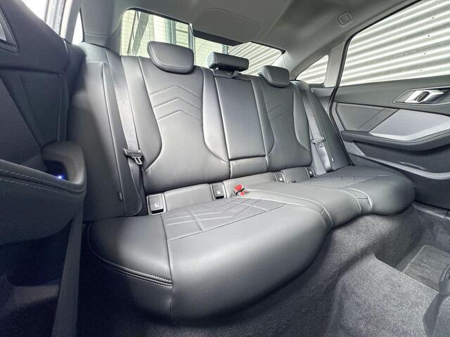 BMW 2-SERIE Gran Coupé 220 M Sport | Panoramadak | Harman Kardon