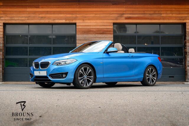 BMW 2-SERIE Cabrio 230i Sport 252pk