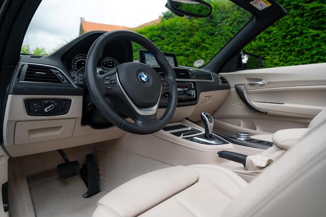 BMW 2-SERIE Cabrio 230i Sport 252pk