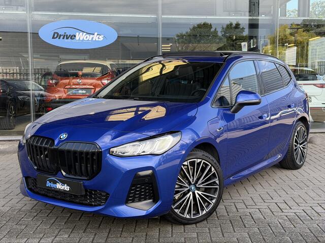 BMW 2-SERIE Active Tourer | M-sport | 230e xDrive | M | H&K | PANO | Adaptive CC | Elec Stoelen | Trekhaak | Interesse, Proefrit? Bel of app met: 06-24 28 28 42/ 06-42130156