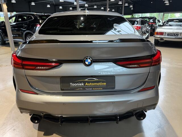 BMW 2-SERIE Gran Coupé M-PERFORMANCE | 220i M-PERFORMANCE | PANO | ALLES VAN ORIGINEEL BMW PERFORMANCE | UITLAAD SPECIAAL VAN BMW PERFORMANCE | WINGS ORIGINEEL VAN BMW |
