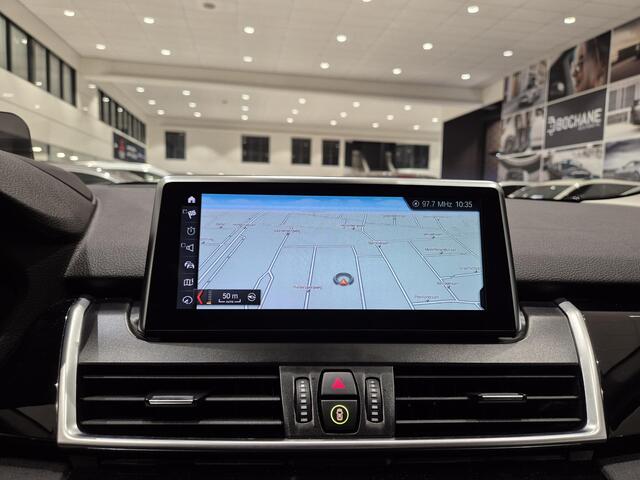 BMW 2-SERIE Active Tourer 218i High Executive Edition | Leder | Trekhaak | Camera | Stoelverwarming |