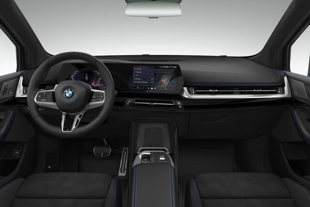 BMW 2-SERIE Active Tourer 225e xDrive | M Sportpakket | Premium Pack | Comfort Pack | Travel Pack | Trekhaak