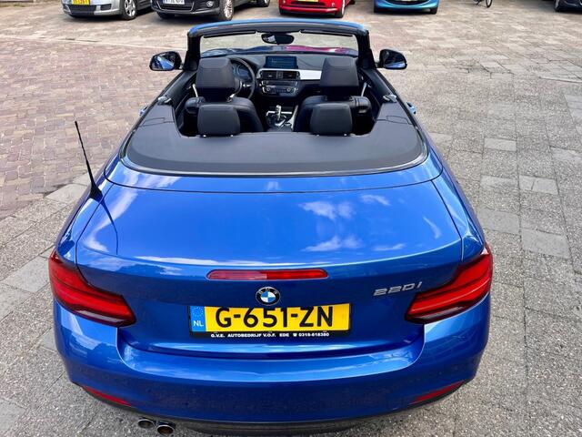 BMW 2-SERIE 220i High Executive Edition Automaat Cabrio NL AUTO.