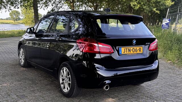 BMW 2-SERIE Active Tourer 218i LCI High Executive AUTOMAAT PDC NAVI