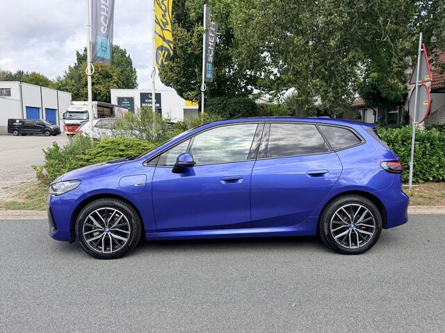 BMW 2-SERIE Active Tourer 225e xDrive 245PK M-SportoMassageoACC