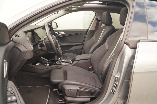 BMW 2-SERIE Gran Coupé 218i Business Edition Sport -PANO-ECC-PDC-CAM-