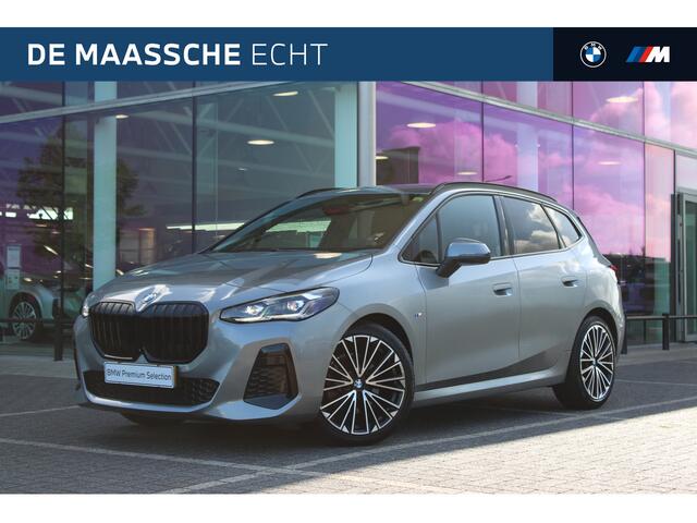 BMW 2-SERIE Active Tourer 220i M Sport Automaat / Trekhaak / Panoramadak / Sportstoelen / Comfort Access / Head-Up / Harman-Kardon / Getint glas