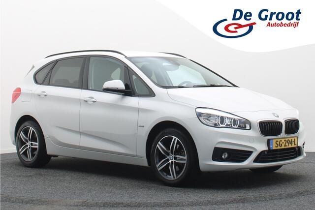 BMW 2-SERIE Active Tourer 218i Corporate Lease Executive LED, Camera, Navigatie, Stoelverwarming, PDC