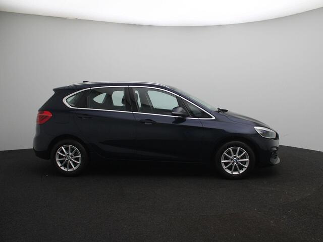 BMW 2-SERIE Active Tourer 218i Corporate Lease Executive | Lichtmetalen Velgen | Elektrisch bedienbare achterklep | Navigatie