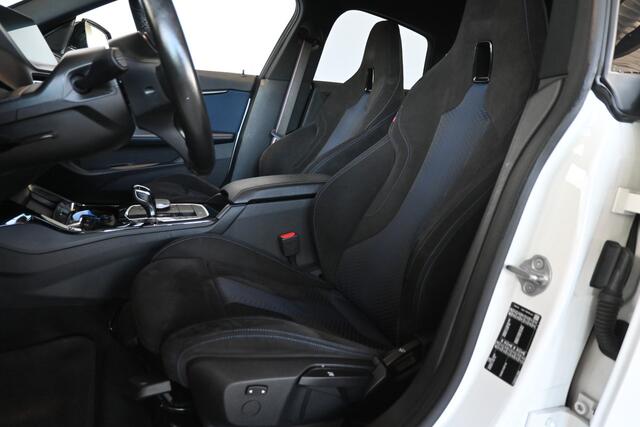 BMW 2-SERIE Gran Coupé 218i Automaat M SPORT Schaalstoelen Ambiant verlichting CarPlay Clima Navigatie LED Cruise control Inruil Mogelijk!