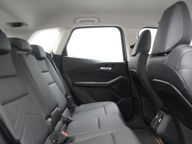 BMW 2-SERIE Active Tourer 225e xDrive Luxury Line PHEV 245pk Dealer O.H. | Trekhaak Af Fabriek | Adaptive Cruise | 360 Camera | Head Up | Lederen Sportstoelen Verwarmd | Sfeerverichting | Keyless | Blis | Apple Carplay | Widescreen Navi | DAB | Plug In Hybrid |