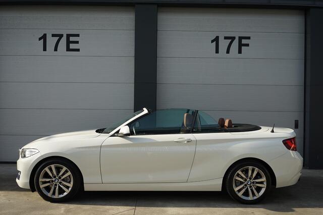 BMW 2-SERIE 220i High EXE Let op:70dkm-orig.NL-veel opties
