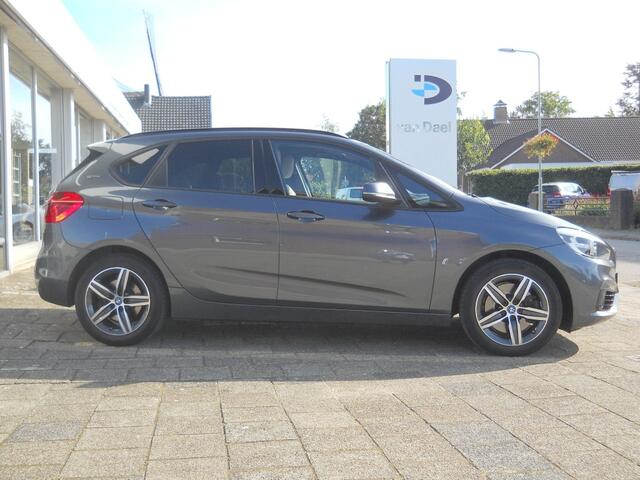 BMW 2-SERIE ACTIVE TOUR. XE i-Performance Sport-Line