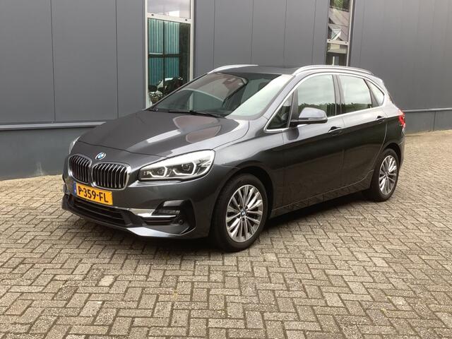BMW 2-SERIE ACTIVE TOUR. AUT. Business Edition Plus I panorama I leder