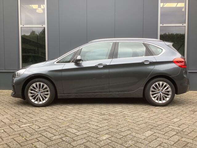 BMW 2-SERIE ACTIVE TOUR. AUT. Business Edition Plus I panorama I leder