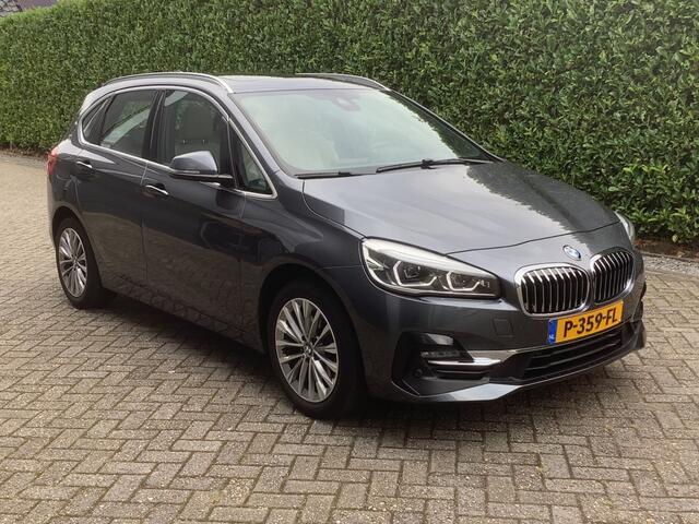 BMW 2-SERIE ACTIVE TOUR. AUT. Business Edition Plus I panorama I leder