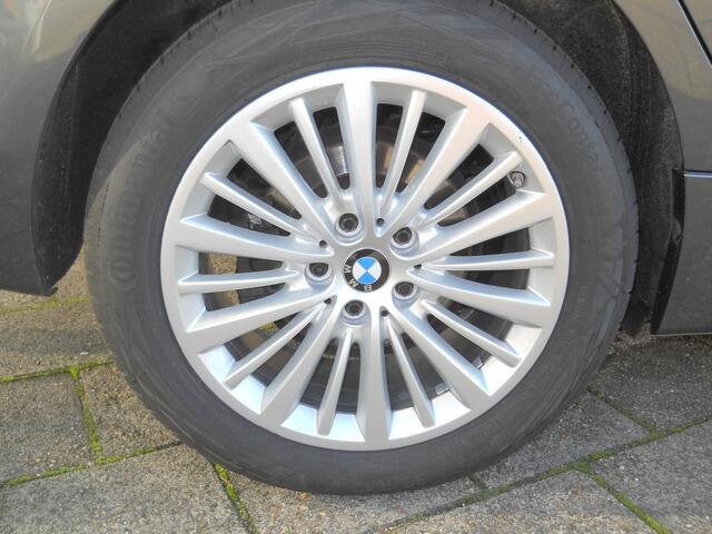 BMW 2-SERIE ACTIVE TOUR. 218i High Executive