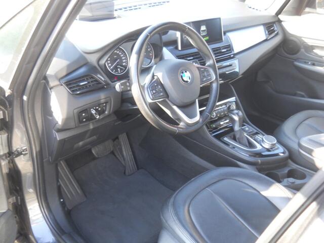 BMW 2-SERIE ACTIVE TOUR. 218i High Executive