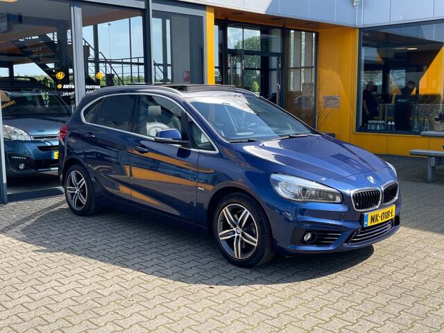 BMW 2-SERIE ACTIVE TOUR. 220I Cent. High Executive - schuif/kantel dak - leer - camera