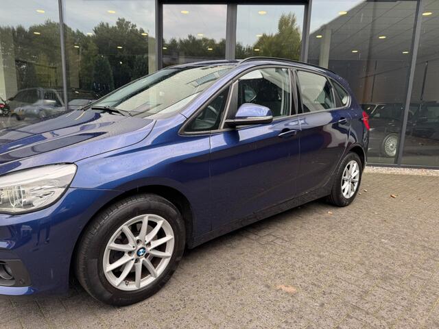 BMW 2-SERIE ACTIVE TOUR. 218I Centennial,LED,Climate,Cruise,ParkPilot,Stoelverw,Camera,