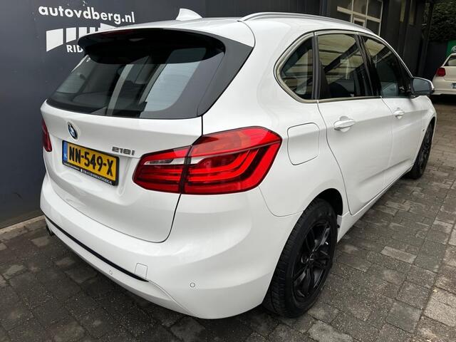BMW 2-SERIE ACTIVE TOUR. 218i Centennial Automaat