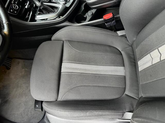 BMW 2-SERIE ACTIVE TOUR. 218i Centennial Automaat