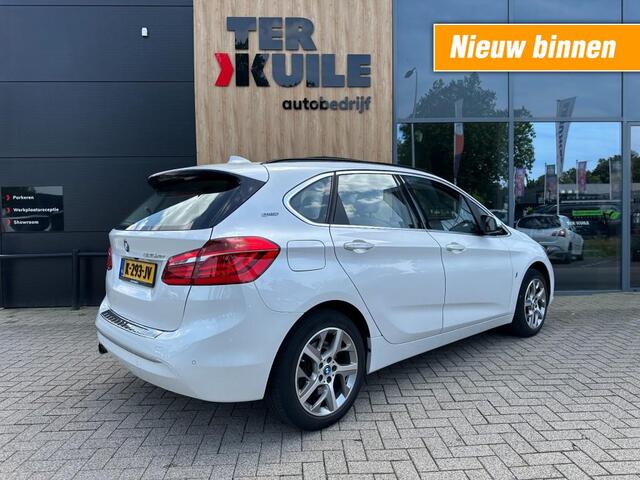 BMW 2-SERIE ACTIVE TOUR. 225XE High Exec. / Dealer ond. / Pano