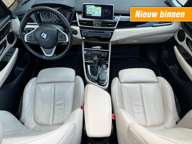 BMW 2-SERIE ACTIVE TOUR. 225XE High Exec. / Dealer ond. / Pano