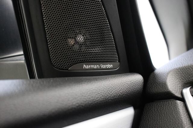 BMW 2-SERIE ACTIVE TOUR. 218i High Executive Automaat - Navi, Cruise, Clima, Stoelverw. Leer, Harman/Kardon
