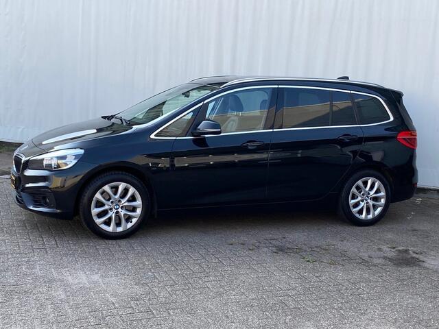 BMW 2-SERIE GRAN TOURER 220i Aut. /leder / trekhaak/ hifi-sp.