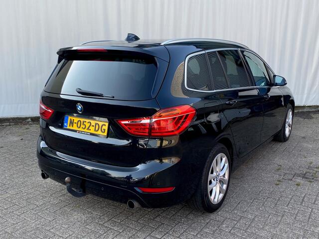 BMW 2-SERIE GRAN TOURER 220i Aut. /leder / trekhaak/ hifi-sp.