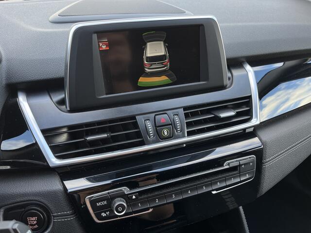 BMW 2-SERIE GRAN TOURER 218i High Executive, Automaat, Trekhaak, Navi, NAP