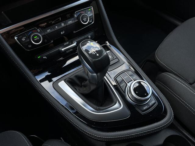 BMW 2-SERIE GRAN TOURER 218i High Executive, Automaat, Trekhaak, Navi, NAP