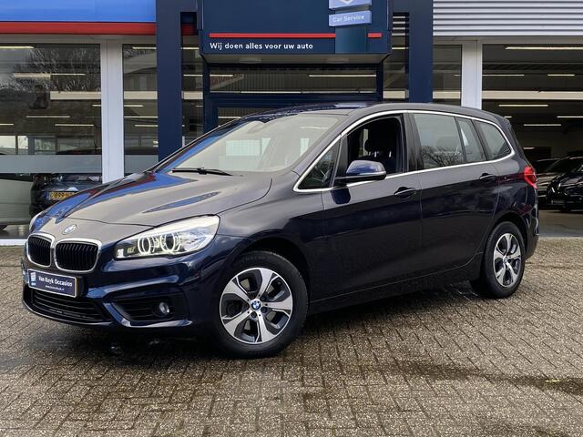 BMW 2-SERIE GRAN TOURER 218i Essential 7p. / NL-Auto / Automaat / 7-zitplaatsen! / Full-LED verlichting / Navigatie & Bluetooth / Parkeersensoren / 16 " lichtmetaal / Keyless-Go / Climate Control / ELK-pakket / ETC... /